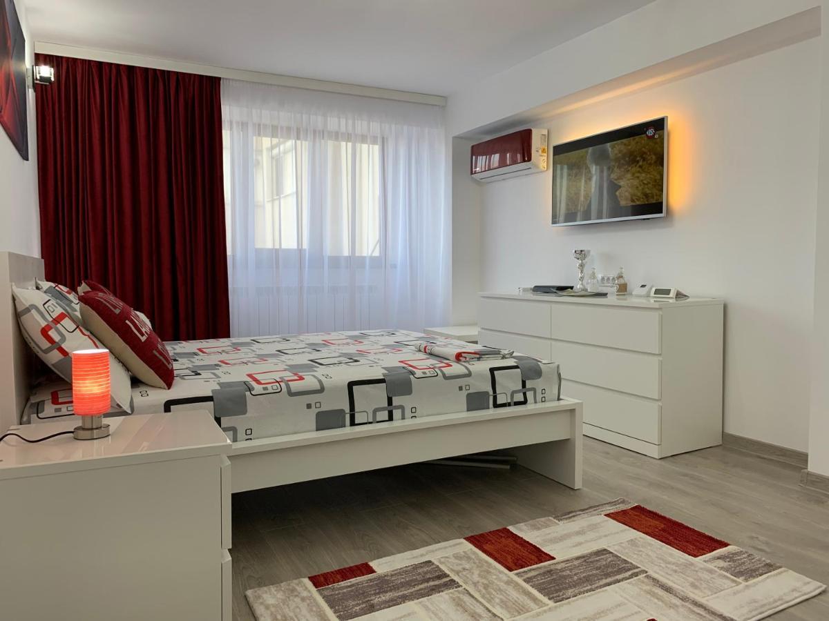 Mery Apartment Галац Экстерьер фото
