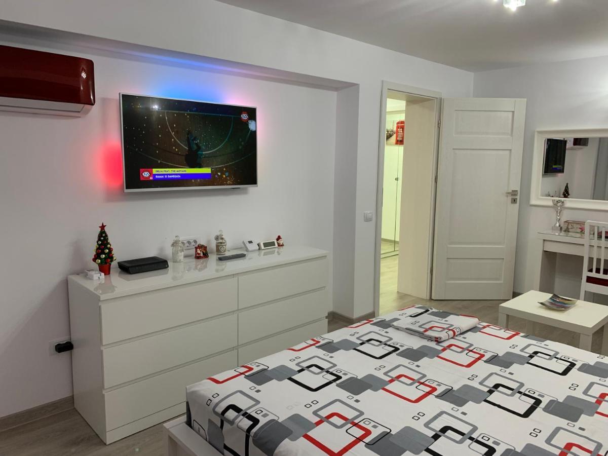 Mery Apartment Галац Экстерьер фото