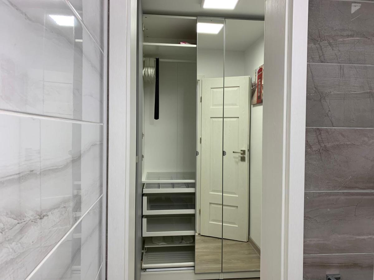 Mery Apartment Галац Экстерьер фото