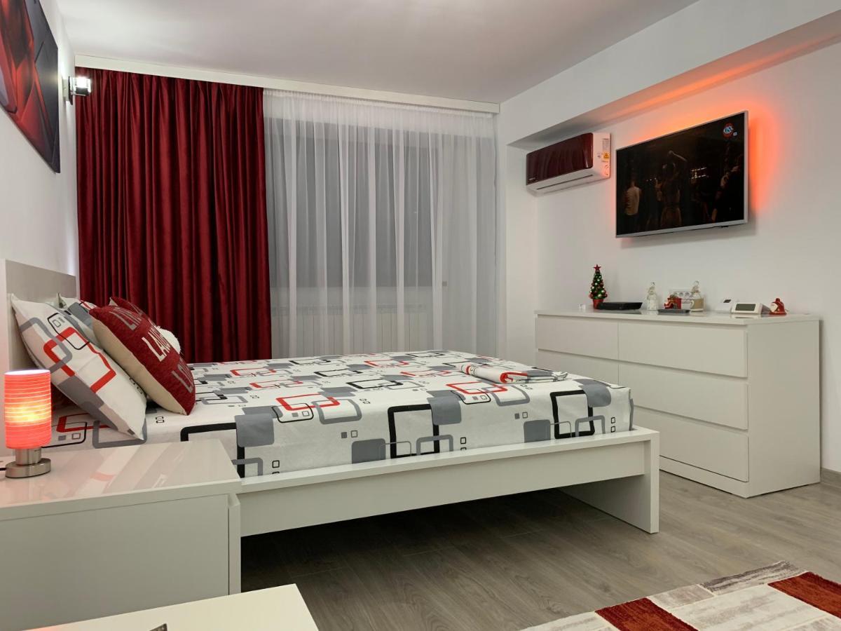Mery Apartment Галац Экстерьер фото
