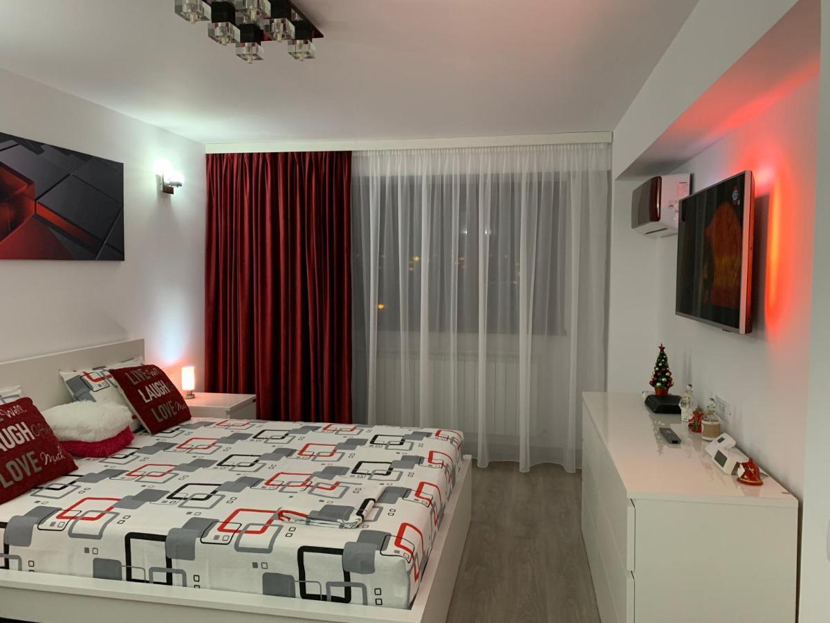 Mery Apartment Галац Экстерьер фото