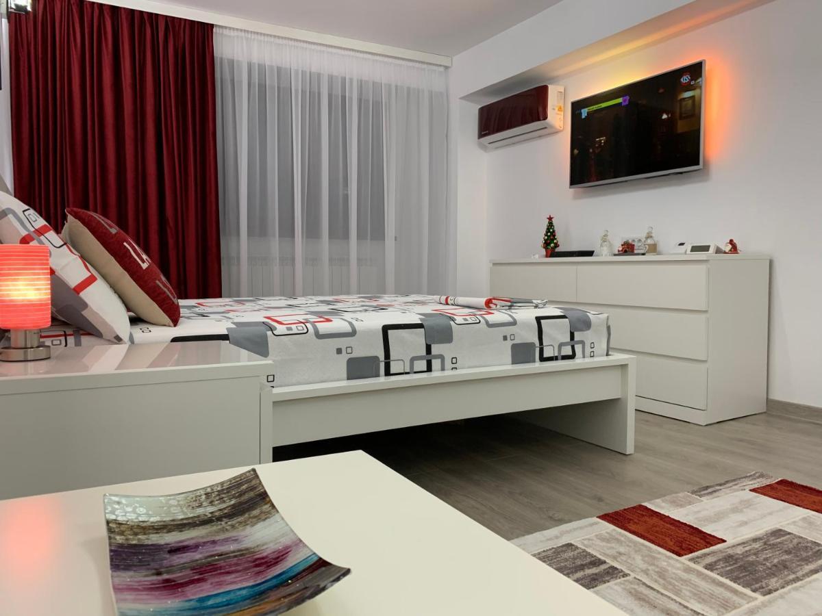 Mery Apartment Галац Экстерьер фото