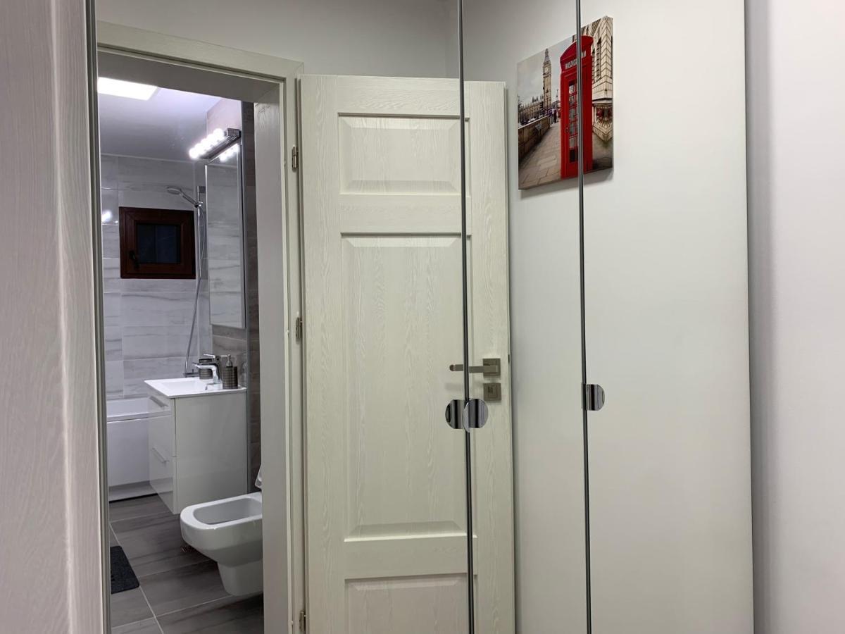 Mery Apartment Галац Экстерьер фото