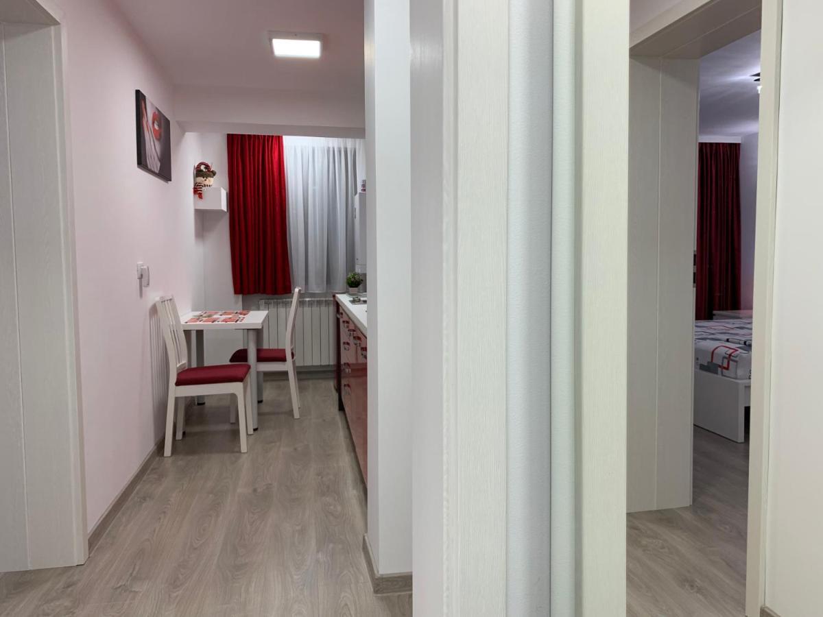 Mery Apartment Галац Экстерьер фото
